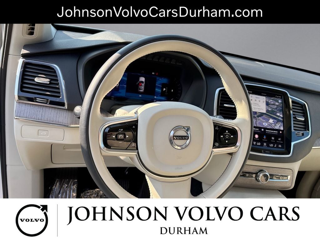 2024 Volvo XC90 B5 Plus
