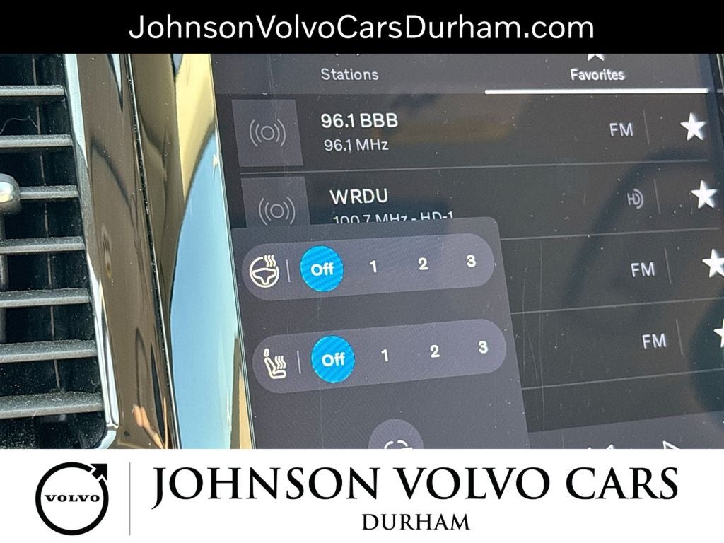 2024 Volvo XC90 B5 Plus