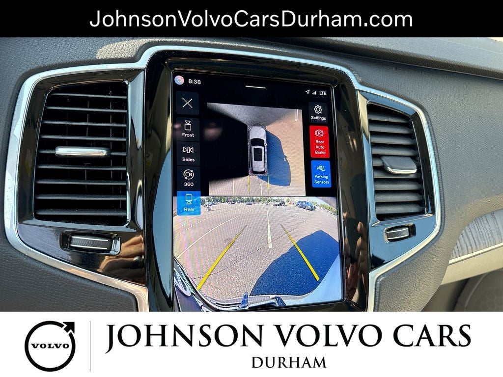 2024 Volvo XC90 B5 Plus