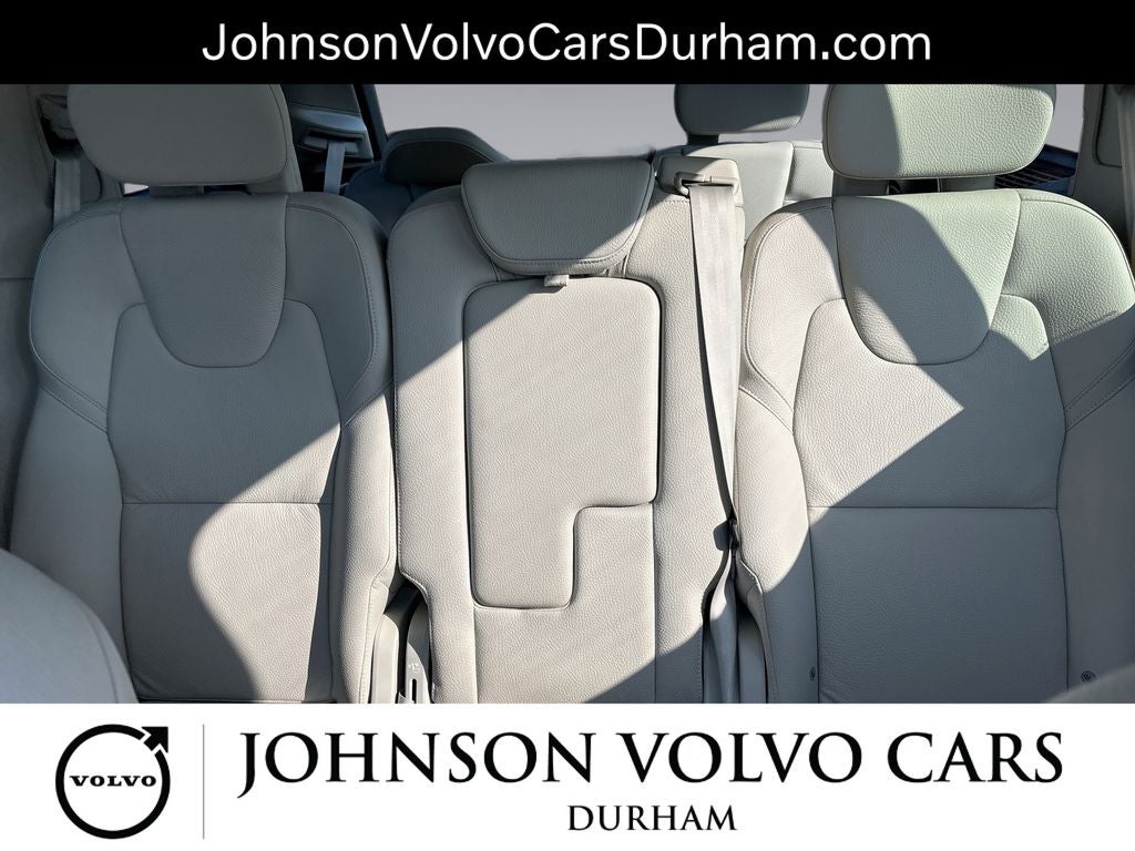 2024 Volvo XC90 B5 Plus