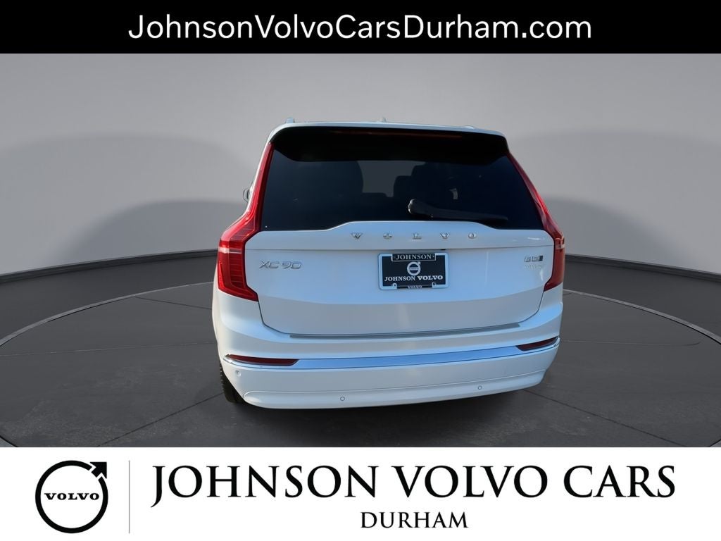 2024 Volvo XC90 B5 Plus