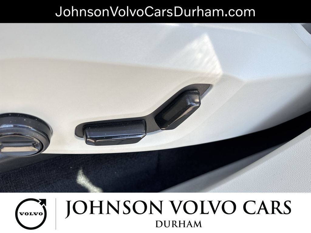 2024 Volvo XC90 B5 Core