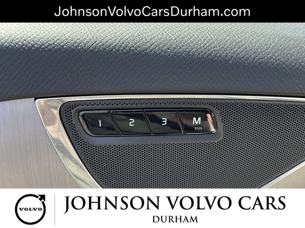 2024 Volvo XC90 B5 Core