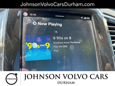 2023 Volvo XC90 B5 Plus