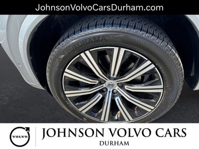 2023 Volvo XC90 B5 Plus