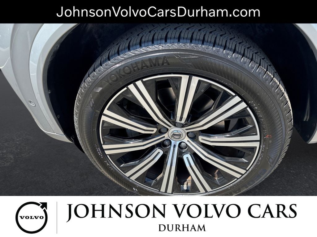 2023 Volvo XC90 B5 Plus
