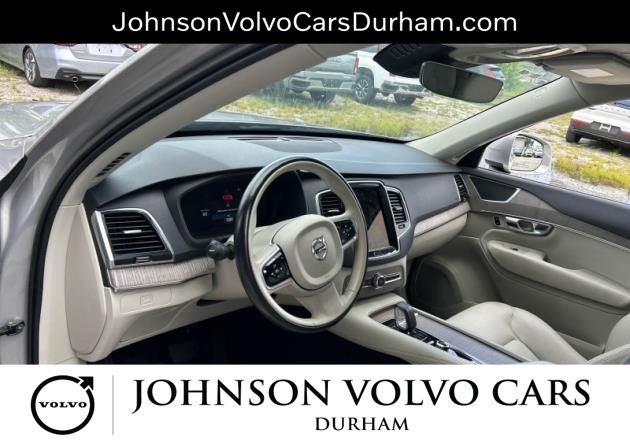 2023 Volvo XC90 B5 Plus