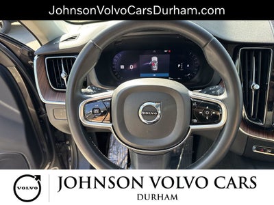 2023 Volvo XC60 B5 Plus Bright Theme