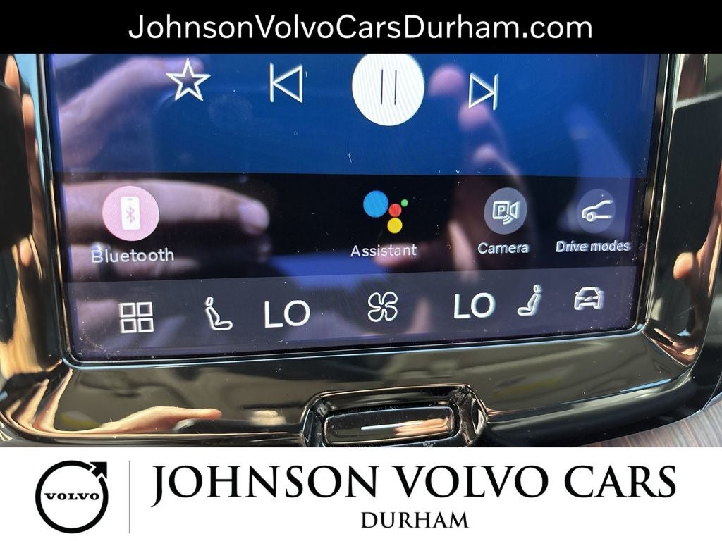 2023 Volvo XC60 B5 Plus Bright Theme