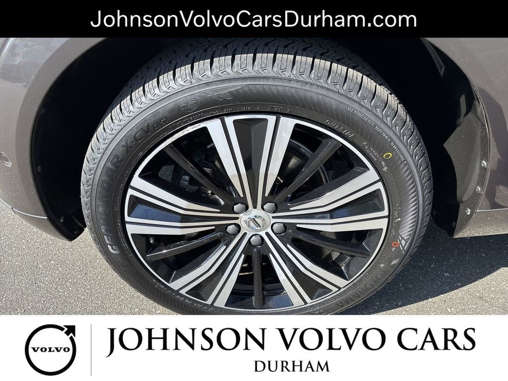 2023 Volvo XC60 B5 Plus Bright Theme