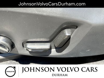 2023 Volvo XC60 B5 Ultimate Bright Theme