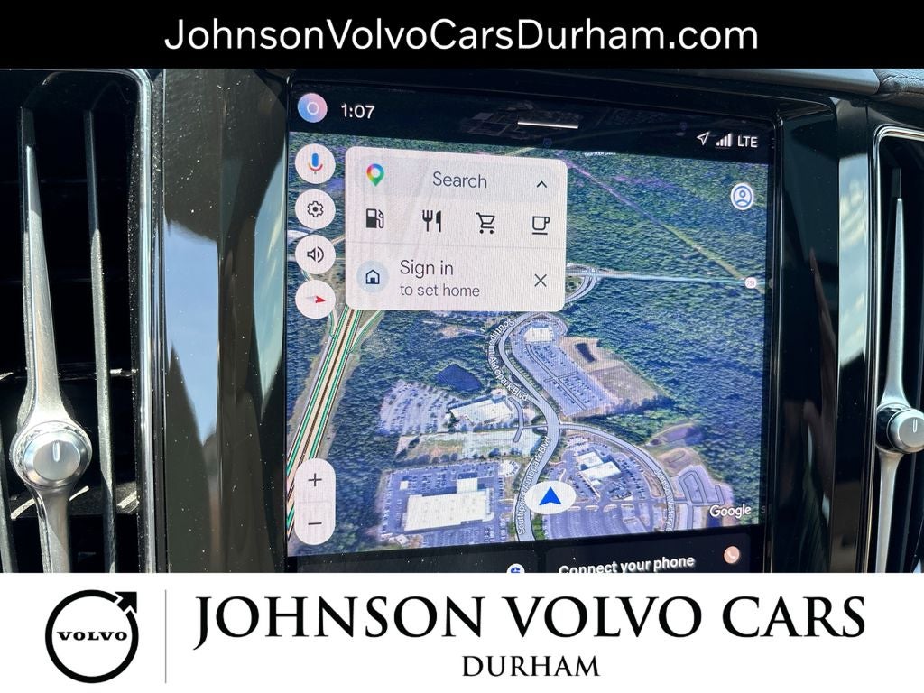 2023 Volvo XC60 B5 Ultimate Bright Theme
