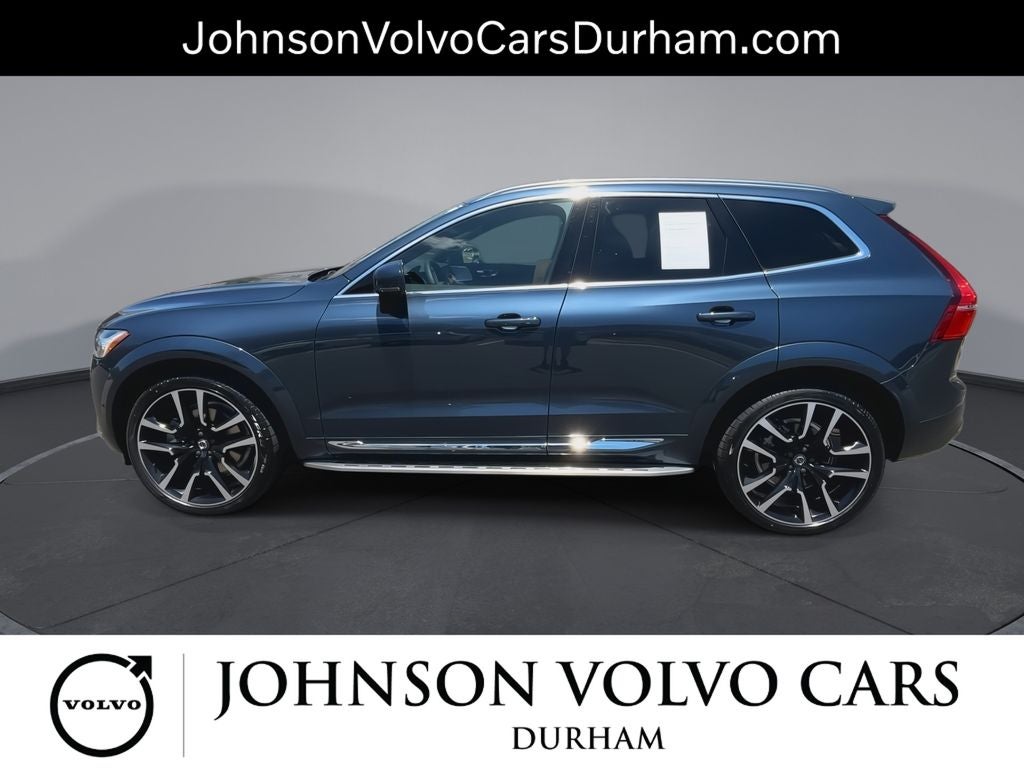 2023 Volvo XC60 B5 Ultimate Bright Theme