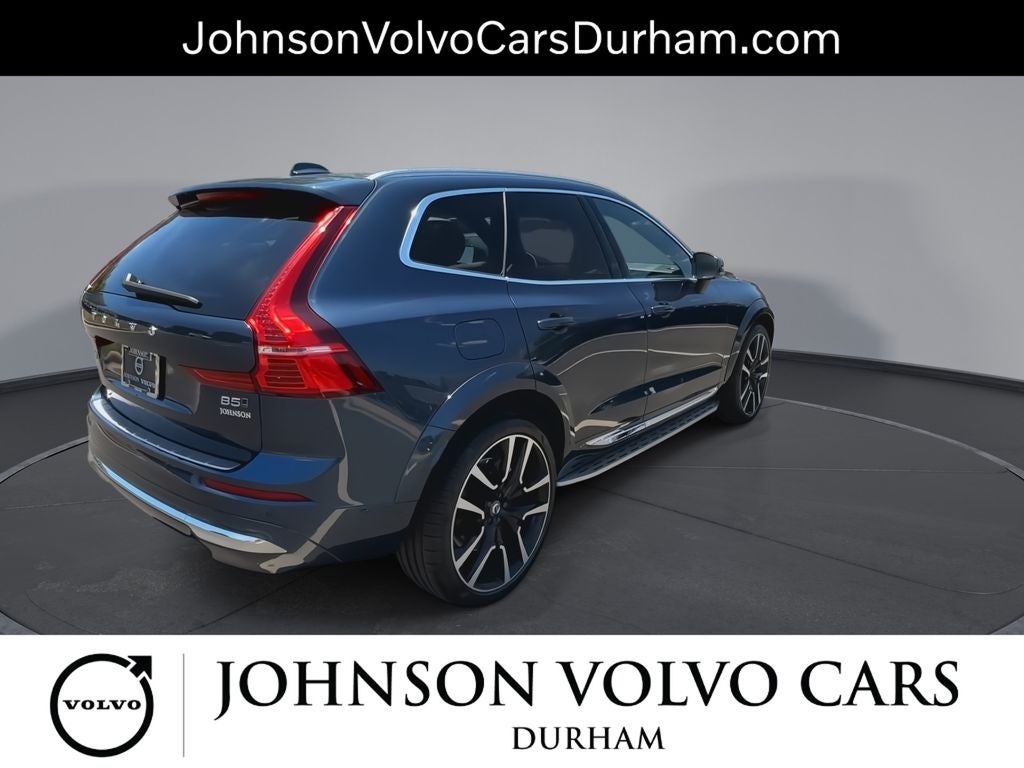 2023 Volvo XC60 B5 Ultimate Bright Theme