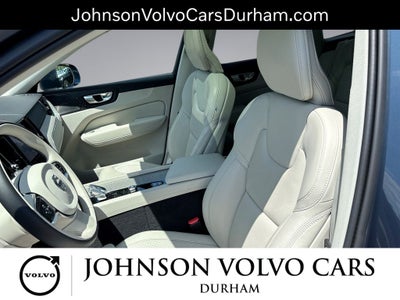 2023 Volvo XC60 B5 Ultimate Bright Theme