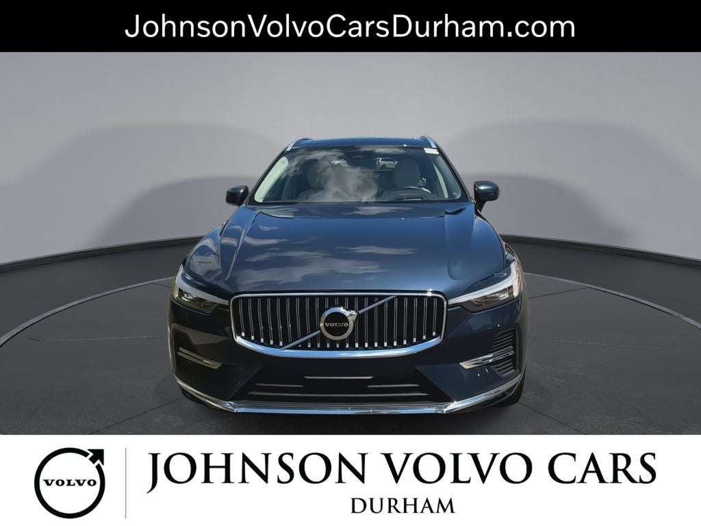 2023 Volvo XC60 B5 Ultimate Bright Theme