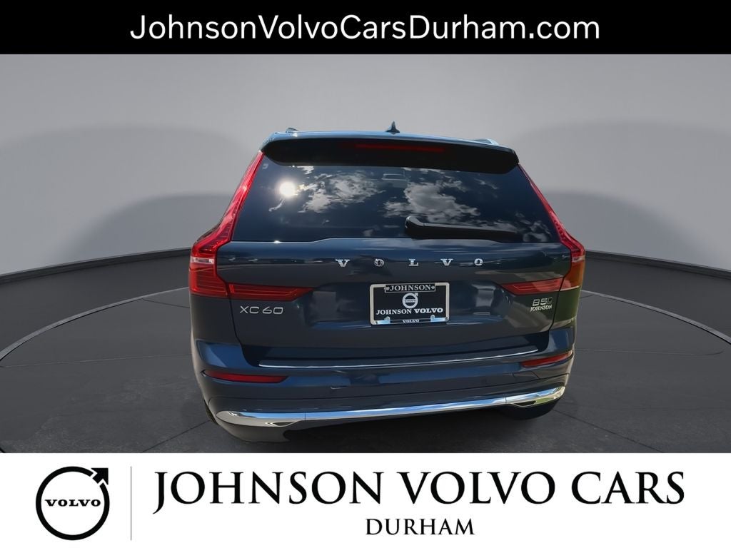 2023 Volvo XC60 B5 Ultimate Bright Theme