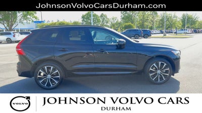 2023 Volvo XC60 B5 Plus Dark Theme