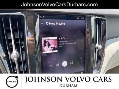 2024 Volvo XC60 B5 Plus Dark Theme