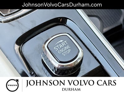 2024 Volvo XC60 B5 Plus Dark Theme