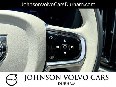 2024 Volvo XC60 B5 Plus Dark Theme