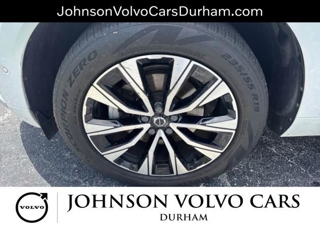2023 Volvo XC60 B5 Plus Bright Theme