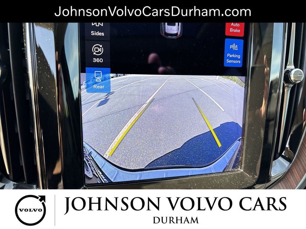 2023 Volvo XC60 B5 Plus Bright Theme