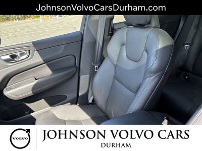 2023 Volvo XC60 B5 Plus Bright Theme
