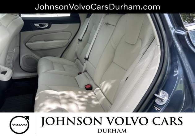2023 Volvo XC60 B5 Plus Bright Theme