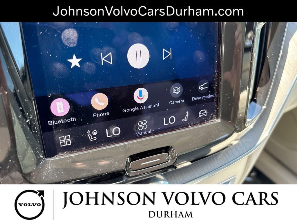 2023 Volvo XC60 B5 Plus Bright Theme