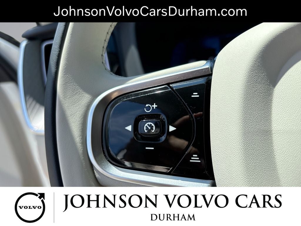 2023 Volvo XC60 B5 Plus Bright Theme