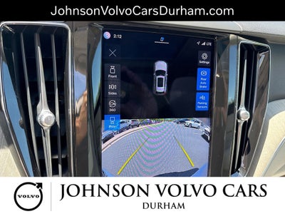 2023 Volvo XC60 B5 Plus Bright Theme