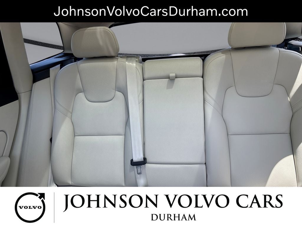 2023 Volvo XC60 B5 Plus Bright Theme