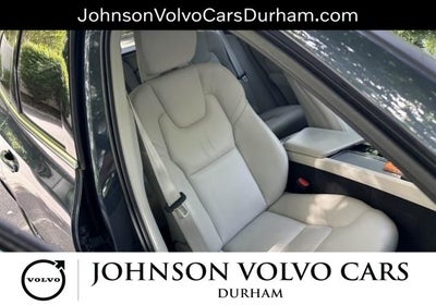 2023 Volvo XC60 B5 Plus Bright Theme