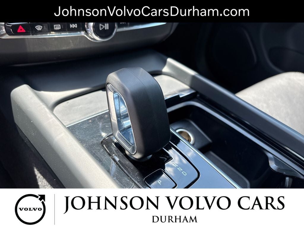 2023 Volvo XC60 B5 Core