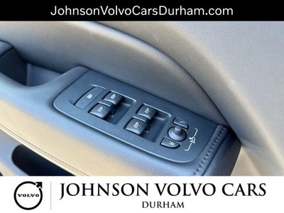 2023 Volvo XC60 B5 Core