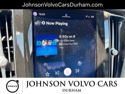 2023 Volvo XC60 B5 Plus Dark Theme