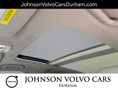 2023 Volvo XC60 B5 Plus Dark Theme