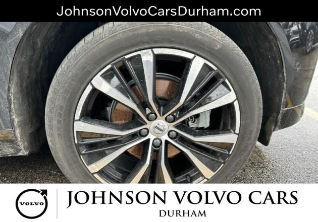 2023 Volvo XC60 B5 Plus Dark Theme