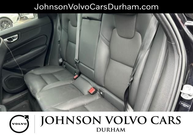 2023 Volvo XC60 B5 Plus Dark Theme