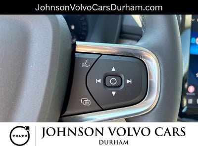 2024 Volvo XC40 B5 Plus Dark Theme