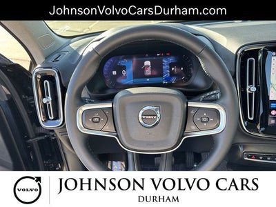 2023 Volvo XC40 B5 Plus Bright Theme