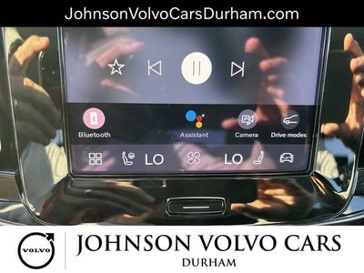 2023 Volvo XC40 B5 Plus Bright Theme