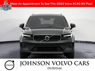 2023 Volvo XC40 B5 Plus Bright Theme