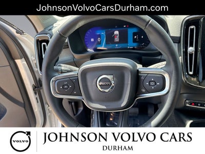 2023 Volvo XC40 B5 Plus Dark Theme