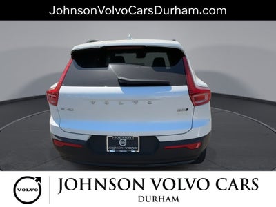 2023 Volvo XC40 B5 Plus Dark Theme