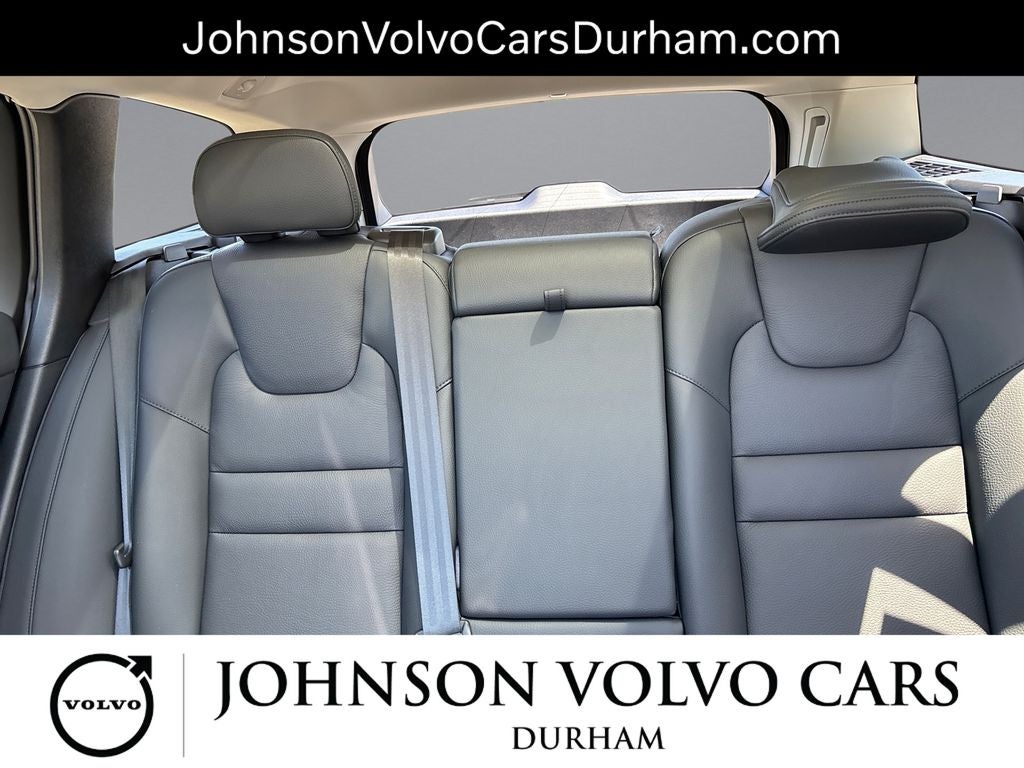 2025 Volvo V60 Cross Country B5 Plus