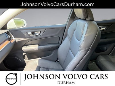 2025 Volvo V60 Cross Country B5 Plus