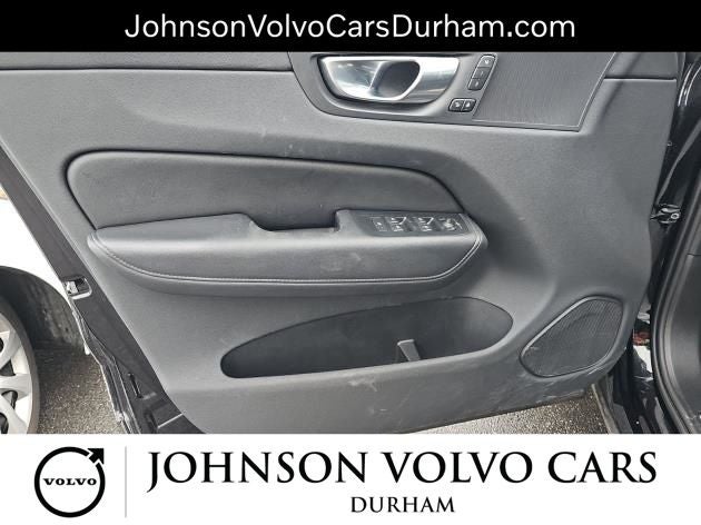 2025 Volvo XC60 B5 Core