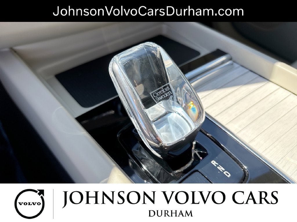 2026 Volvo XC60 B5 Ultra